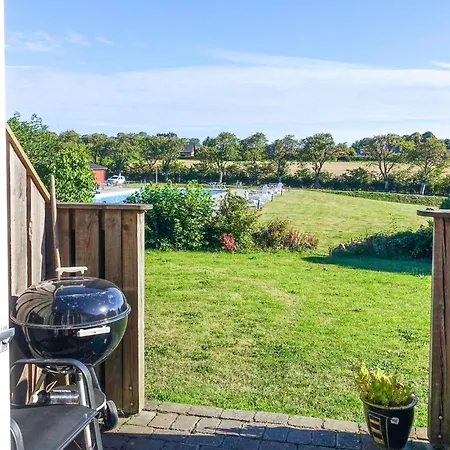 In Aakirkeby With 2 Bedrooms, Wifi And Outdoor Swimming Pool