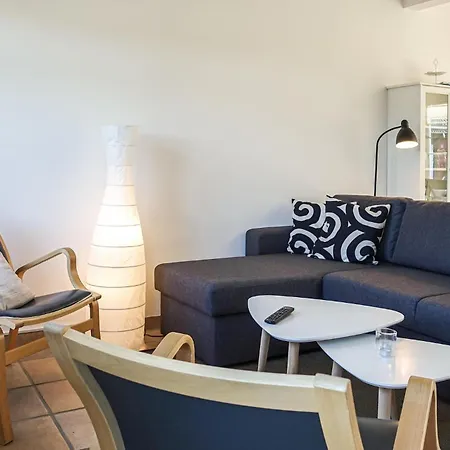 Apartment In Aakirkeby With 2 Bedrooms, Wifi And Outdoor Swimming Pool